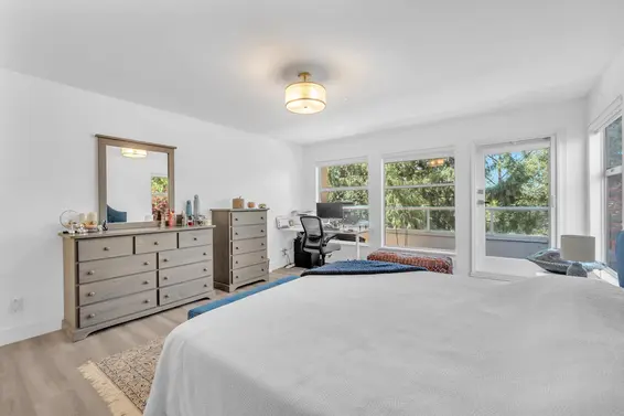 8 2425 Edgemont Boulevard, North Vancouver For Sale - image 26