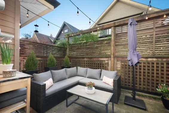 250 East 10th Street, North Vancouver For Sale - image 8