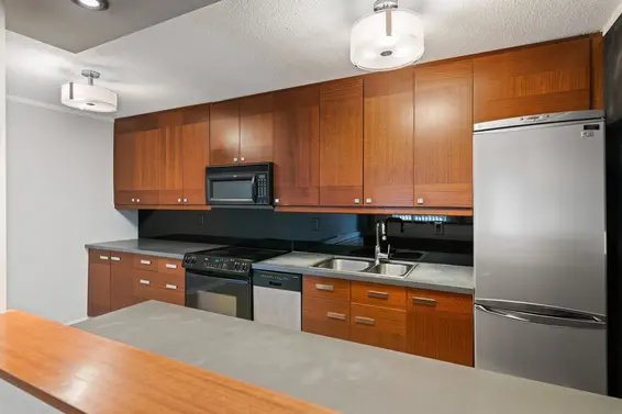 204 780 Premier Street, North Vancouver For Sale - image 9