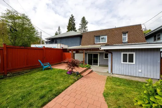 1373 Lynn Valley Road, North Vancouver For Sale - image 30