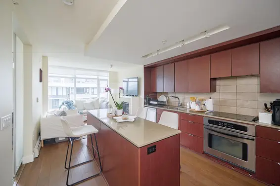 1406 1320 Chesterfield Avenue, North Vancouver For Sale - image 5