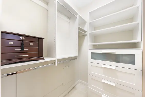 307 159 West 22nd Street, North Vancouver For Sale - image 19