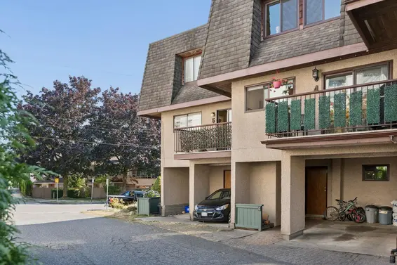 4 220 West 16th Street, North Vancouver For Sale - image 30