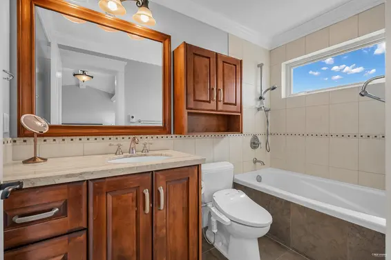 2326 Chippendale Road, West Vancouver For Sale - image 23