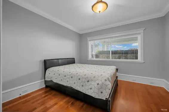 2326 Chippendale Road, West Vancouver For Sale - image 32