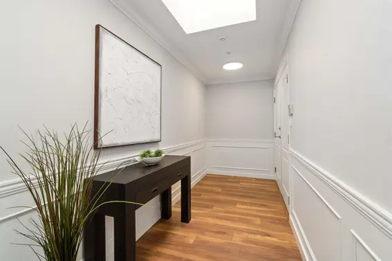 401 1281 Parkgate Avenue, North Vancouver For Sale - image 4