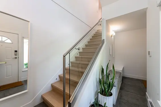 11 2425 Edgemont Boulevard, North Vancouver For Sale - image 33