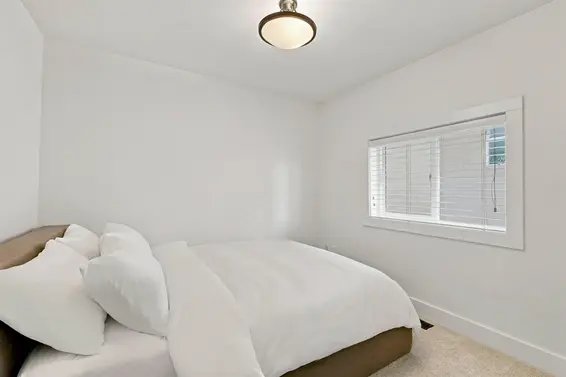 1153 Wellington Drive, North Vancouver For Sale - image 18