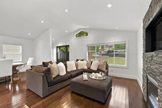 1153 Wellington Drive, North Vancouver For Sale - image 5