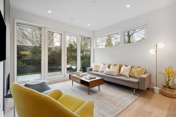 4 3730 Edgemont Boulevard, North Vancouver For Sale - image 10