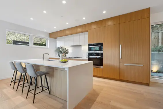 4 3730 Edgemont Boulevard, North Vancouver For Sale - image 13
