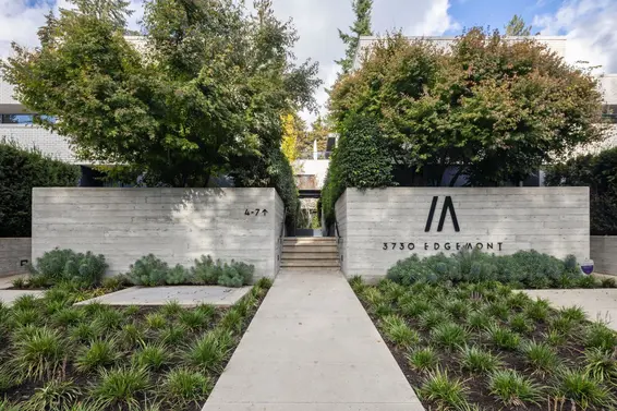 4 3730 Edgemont Boulevard, North Vancouver For Sale - image 5