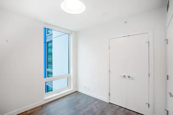 2201 1500 Fern Street, North Vancouver For Sale - image 13