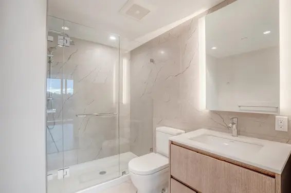 2201 1500 Fern Street, North Vancouver For Sale - image 26