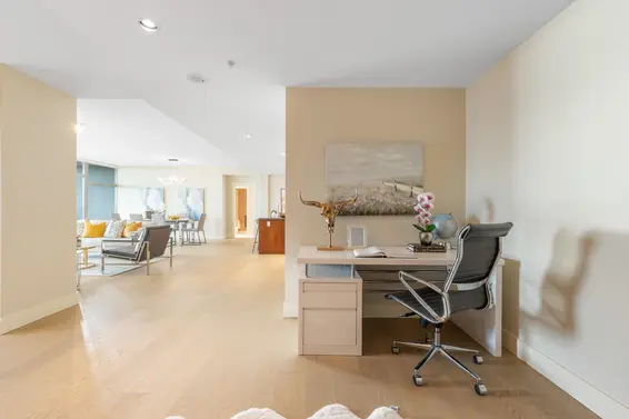 1002 3335 Cypress Place, West Vancouver For Sale - image 17