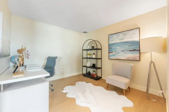 1002 3335 Cypress Place, West Vancouver For Sale - image 33