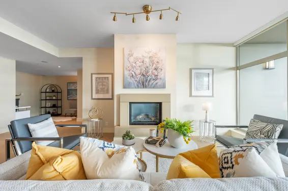 1002 3335 Cypress Place, West Vancouver For Sale - image 7