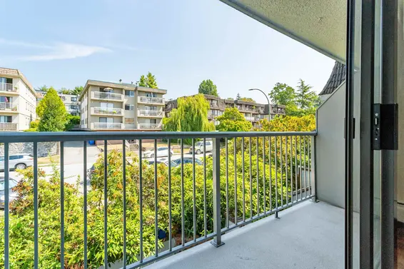 209 275 West 2nd Street, North Vancouver For Sale - image 13