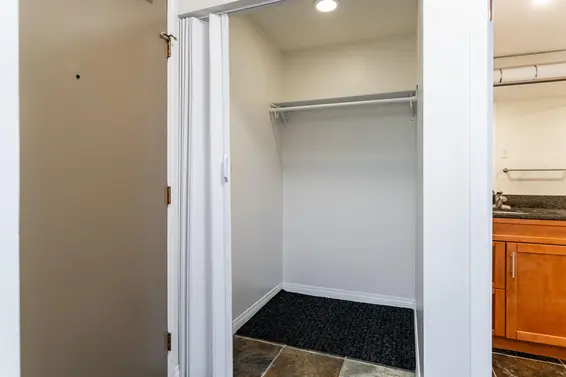 209 275 West 2nd Street, North Vancouver For Sale - image 19