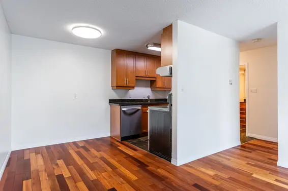 209 275 West 2nd Street, North Vancouver For Sale - image 8