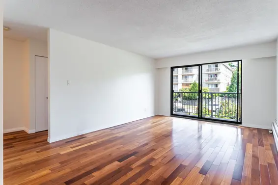209 275 West 2nd Street, North Vancouver For Sale - image 9