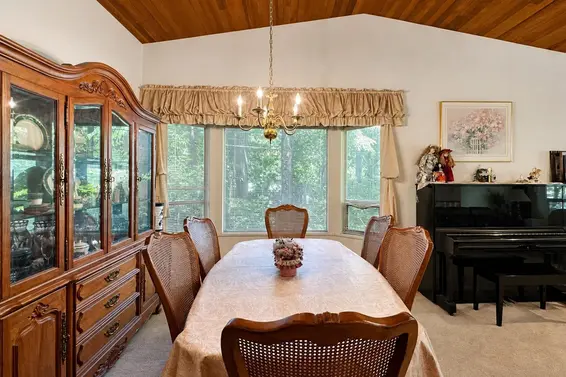 1679 Westover Road, North Vancouver For Sale - image 7