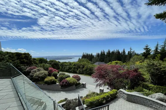 1365 Cammeray Road, West Vancouver For Sale - image 2