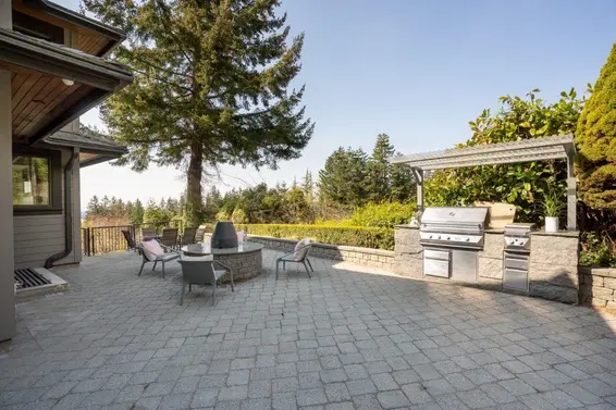 1365 Cammeray Road, West Vancouver For Sale - image 6