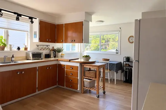 216 East 18th Street, North Vancouver For Sale - image 4