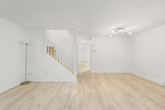 2870 Mt Seymour Parkway, North Vancouver For Sale - image 12
