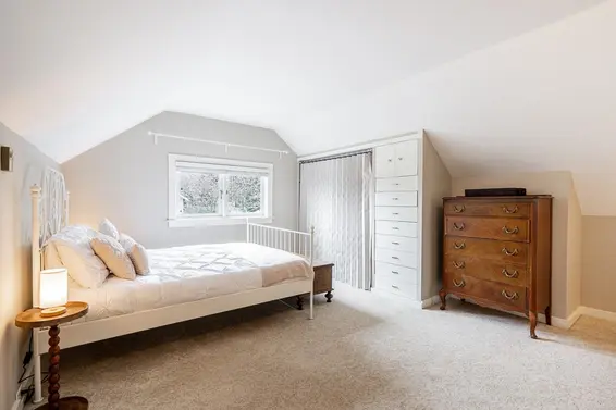 457 East 11th Street, North Vancouver For Sale - image 17