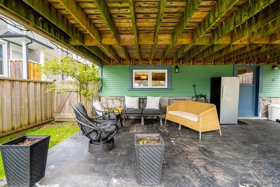 457 East 11th Street, North Vancouver For Sale - image 36