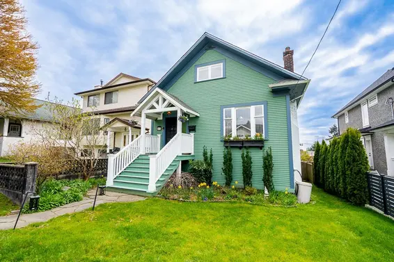 457 East 11th Street, North Vancouver For Sale - image 38