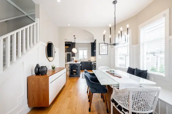 457 East 11th Street, North Vancouver For Sale - image 7