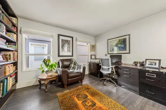1102 Lodge Road, North Vancouver For Sale - image 13