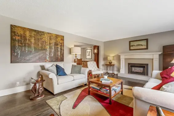 1102 Lodge Road, North Vancouver For Sale - image 2