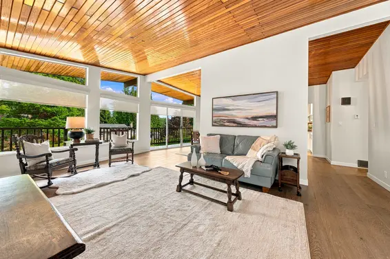 3773 Regent Avenue, North Vancouver For Sale - image 5