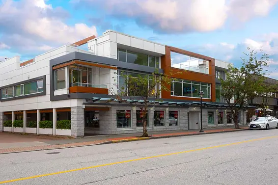 104 1525 Bellevue Avenue, West Vancouver