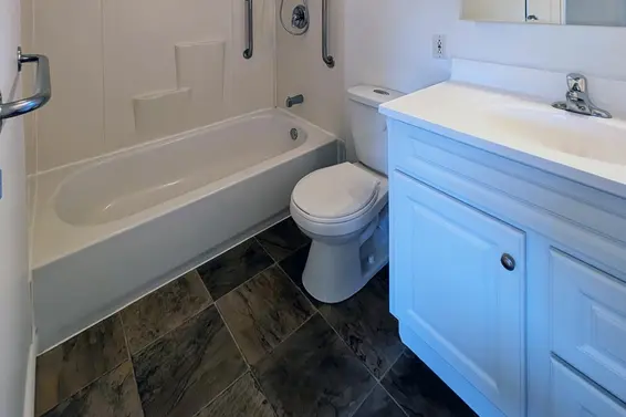 105 275 West 2nd Street, North Vancouver For Sale - image 18