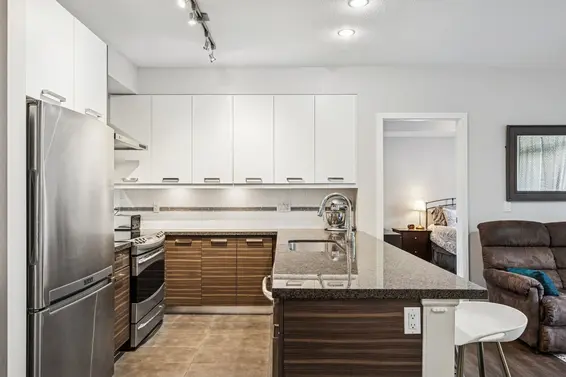 302 1273 Marine Drive, North Vancouver For Sale - image 10