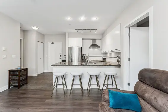 302 1273 Marine Drive, North Vancouver For Sale - image 12