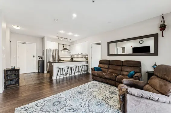 302 1273 Marine Drive, North Vancouver For Sale - image 3