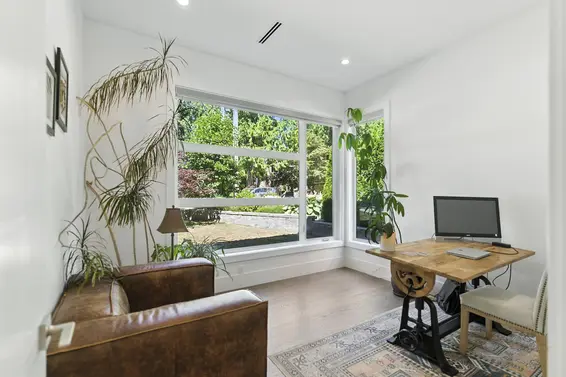 1891 Burrill Avenue, North Vancouver For Sale - image 17