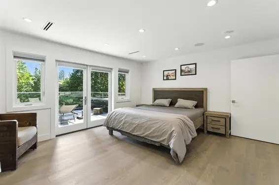 1891 Burrill Avenue, North Vancouver For Sale - image 23