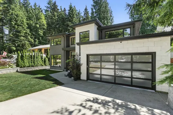 1891 Burrill Avenue, North Vancouver For Sale - image 3
