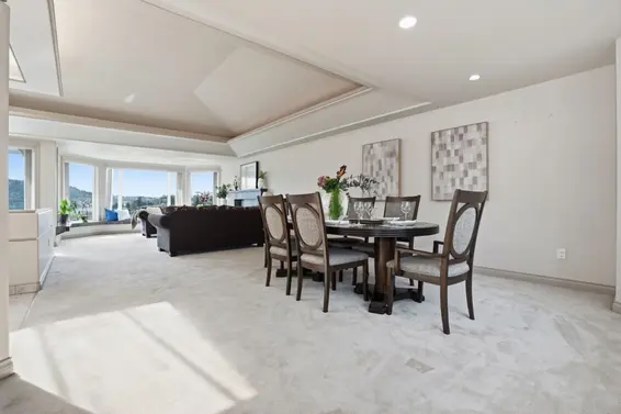 4493 Epps Avenue, North Vancouver For Sale - image 13