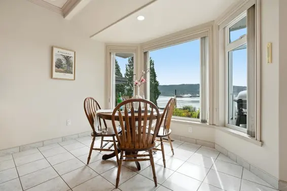 4493 Epps Avenue, North Vancouver For Sale - image 16