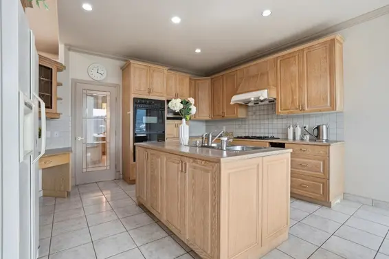 4493 Epps Avenue, North Vancouver For Sale - image 19