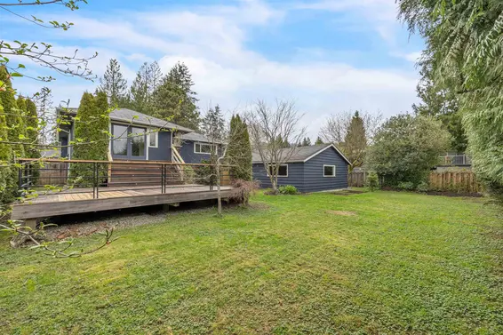 1585 Ross Road, North Vancouver For Sale - image 24