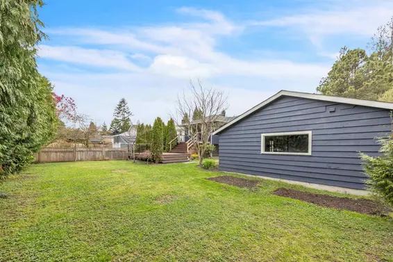 1585 Ross Road, North Vancouver For Sale - image 25